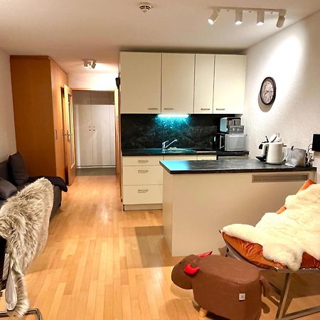 Sonniges Bergblick-Appartement Damuels Eksteriør bilde