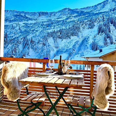 Sonniges Bergblick-Appartement Damuels Eksteriør bilde